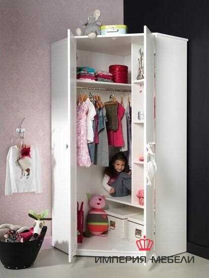 Выбор и покупка углового шкафа для детской комнаты