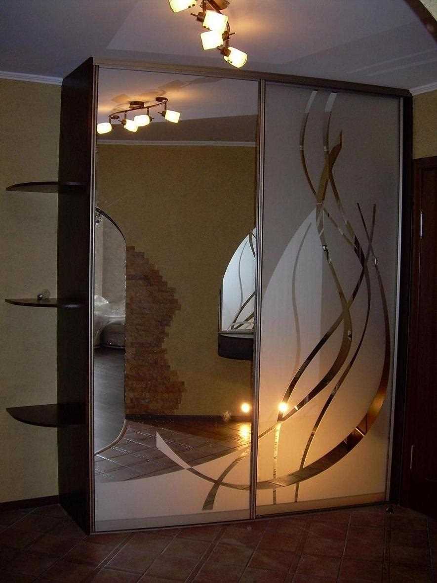 Матовые зеркала для шкафов купе